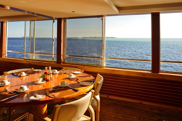 Riviera Travel, MV Yasawa Princess, Restaurant 3.jpg
